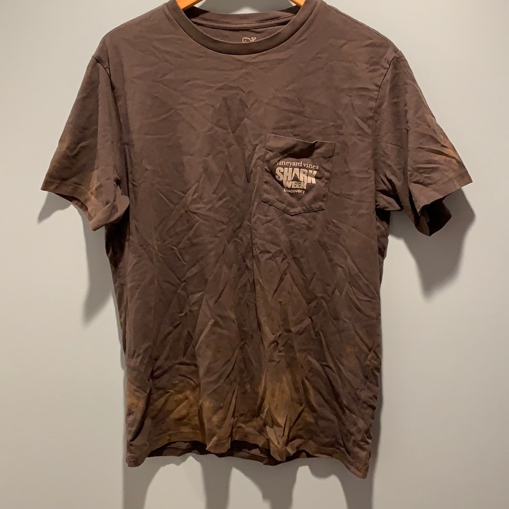 Vineyard vines shark week t shirt